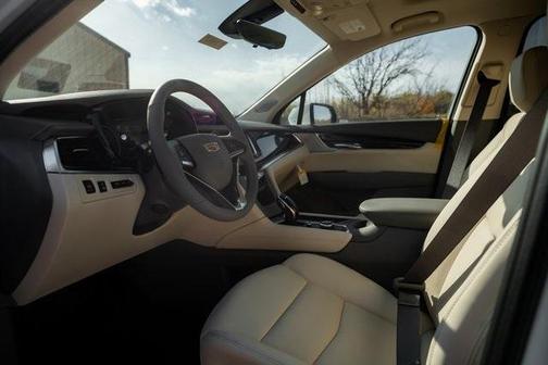2025 Cadillac XT6 Premium Luxury FWD