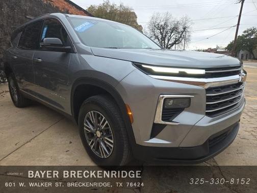 2025 Chevrolet Traverse LT