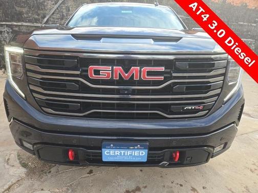 2023 GMC Sierra 1500 AT4