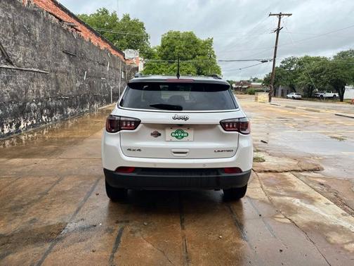 Bright White Clearcoat 2025 Jeep Compass Limited
