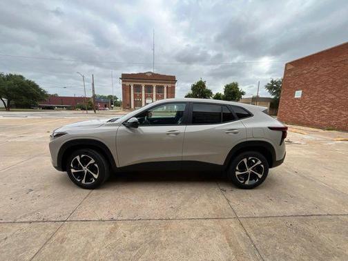 White Sands 2026 Chevrolet Trax 1RS