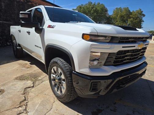 2026 Chevrolet Silverado 2500 Custom