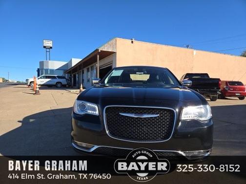 2017 Chrysler 300C Base