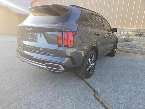 2022 Kia Sorento EX