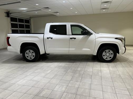 Ice Cap 2025 Toyota Tundra SR