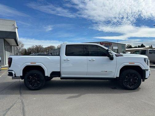 Summit White 2026 GMC Sierra 2500 AT4