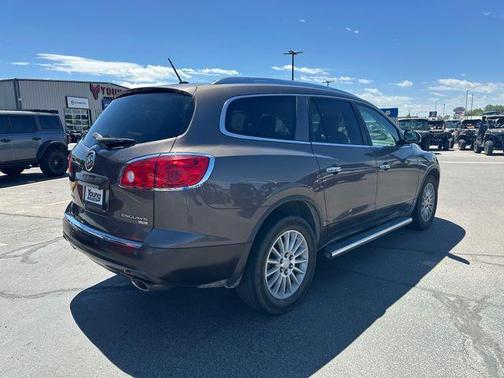 Cocoa Metallic 2010 Buick Enclave 1XL
