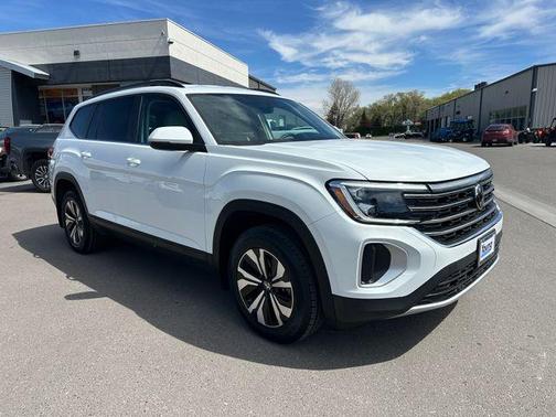 2024 Volkswagen Atlas 2.0T SE