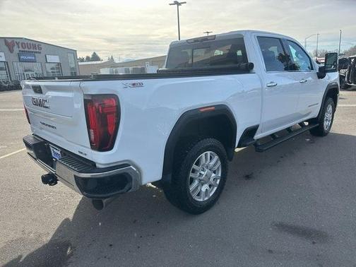 2022 GMC Sierra 2500 SLT