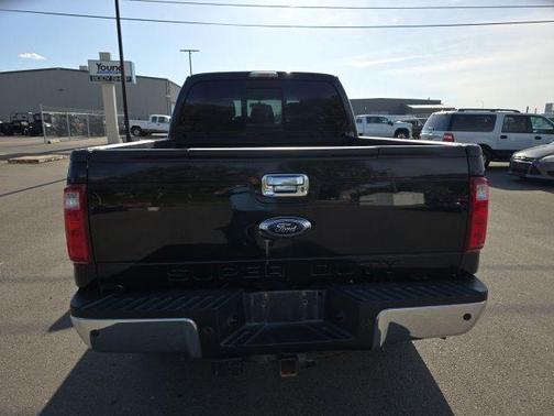 Black 2014 Ford F-250 Lariat