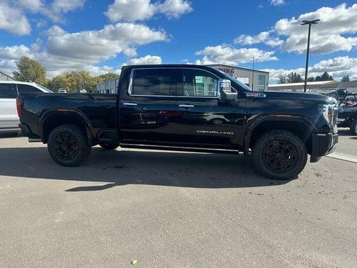 2025 GMC Sierra 2500 Denali