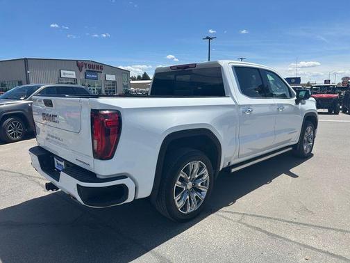 Summit White 2022 GMC Sierra 1500 Denali