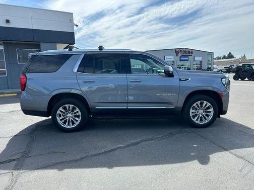 Satin Steel Metallic 2021 GMC Yukon SLT