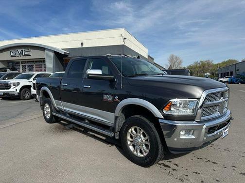 Granite Crystal Clearcoat Metallic 2017 RAM 3500 Laramie