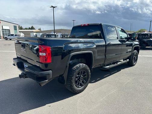 Onyx Black 2019 GMC Sierra 2500 SLT