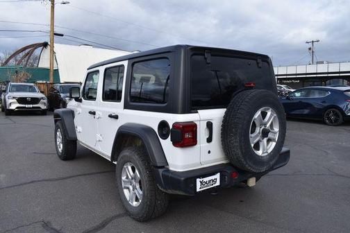 Bright White Clearcoat 2018 Jeep Wrangler Unlimited Sport