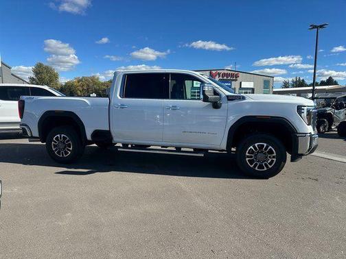 Summit White 2025 GMC Sierra 2500 SLT