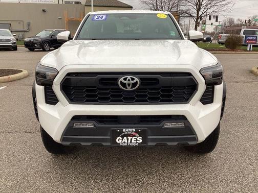 2024 Toyota Tacoma TRD Off Road