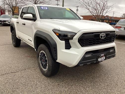 2024 Toyota Tacoma TRD Off Road