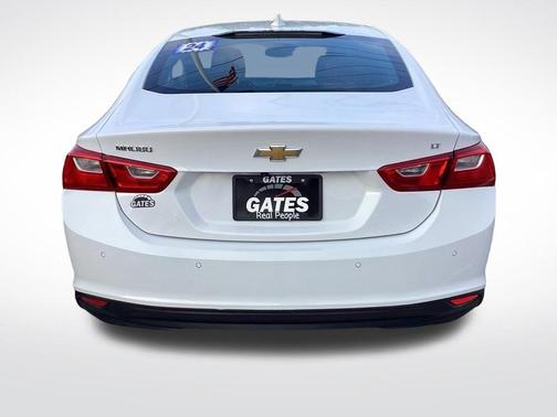 Summit White 2024 Chevrolet Malibu LT