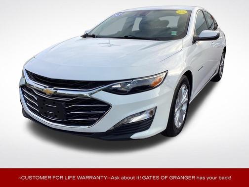 Summit White 2024 Chevrolet Malibu LT