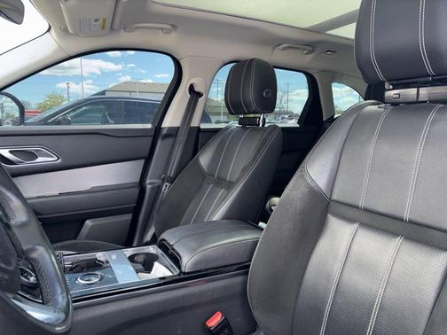 Santorini Black 2018 Land Rover Range Rover Velar P380 SE R-Dynamic