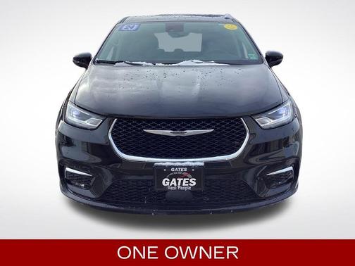 2024 Chrysler Pacifica Touring-L