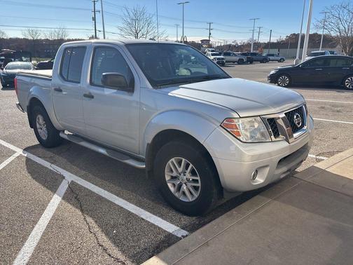2016 Nissan Frontier SV