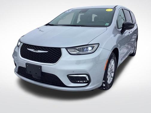 2024 Chrysler Pacifica Touring-L