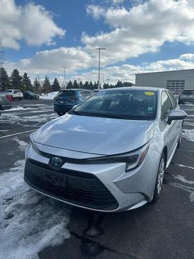 2025 Toyota Corolla Hybrid 