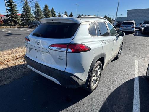 2022 Toyota Corolla Cross LE