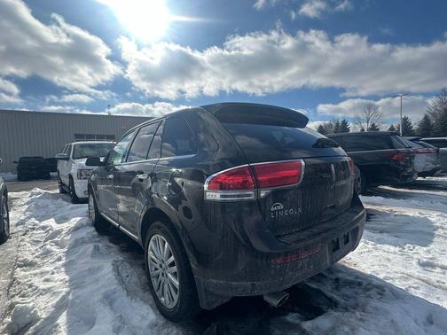 2013 Lincoln MKX Base