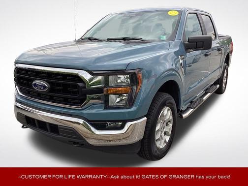 Blue 2023 Ford F-150 XLT
