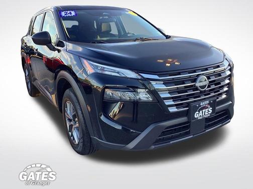Super Black 2024 Nissan Rogue S