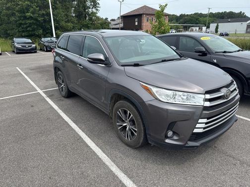2017 Toyota Highlander LE Plus