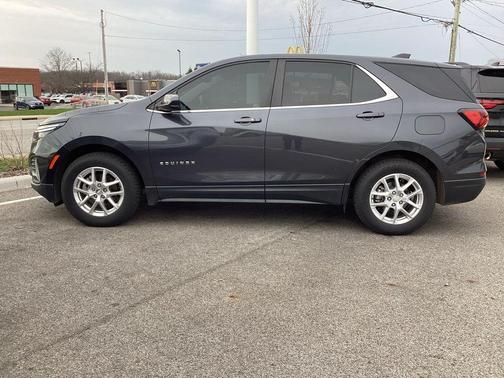 Gray 2022 Chevrolet Equinox 1LT