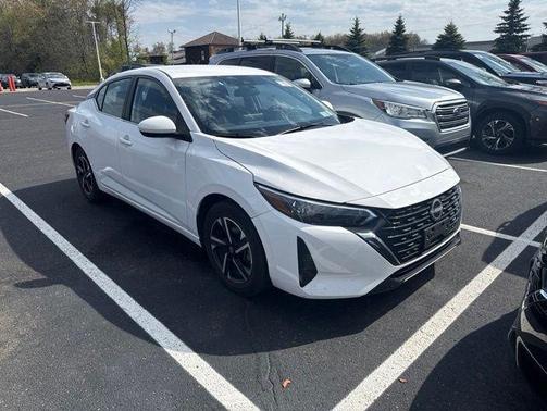 Cloud White 2025 Nissan Sentra SV