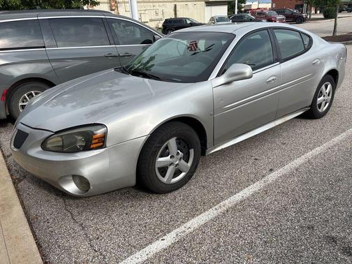 2006 Pontiac Grand Prix Base