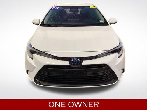 2025 Toyota Corolla Hybrid LE