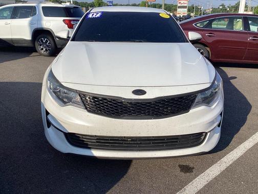 2017 Kia Optima LX