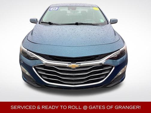 Lakeshore Blue Metallic 2025 Chevrolet Malibu LT