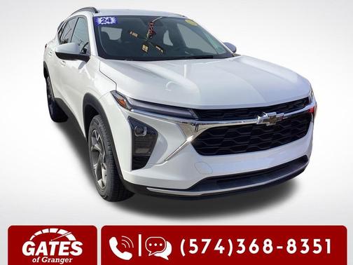 Summit White 2024 Chevrolet Trax LT