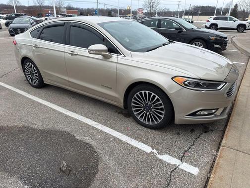 2018 Ford Fusion Hybrid 