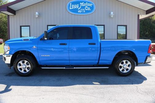 2019 RAM 2500 Big Horn Crew Cab 4x4 6'4' Box