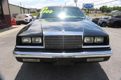 BLACK 1989 Chrysler New Yorker Landau
