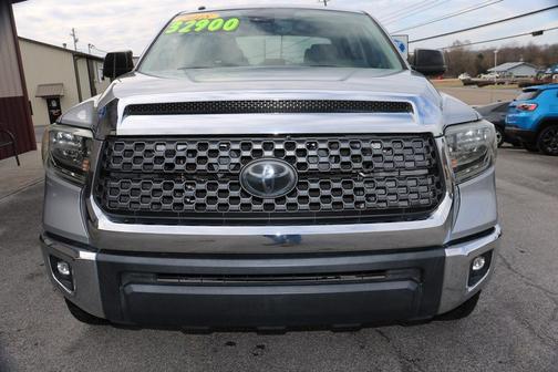 2018 Toyota Tundra SR5