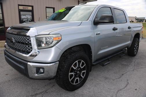 2018 Toyota Tundra SR5