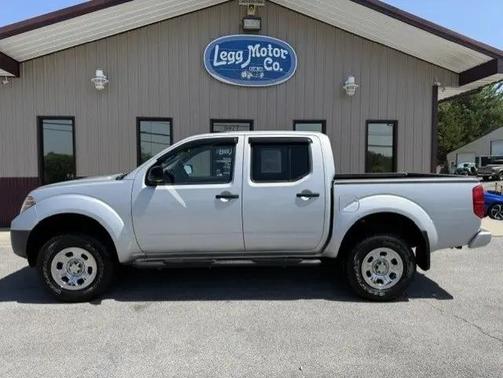 Brilliant Silver 2017 Nissan Frontier SL