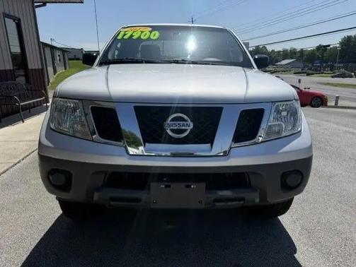Brilliant Silver 2017 Nissan Frontier SL