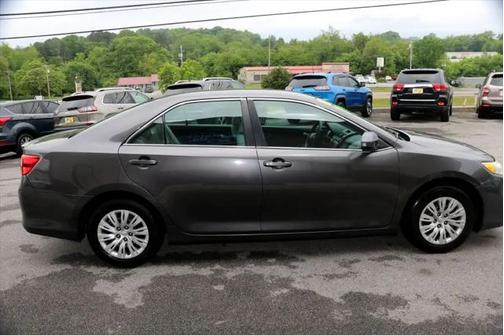 2013 Toyota Camry LE